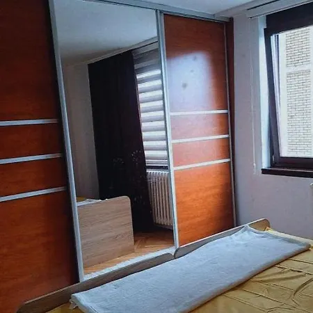 Apartmani Sarajevo דירה *